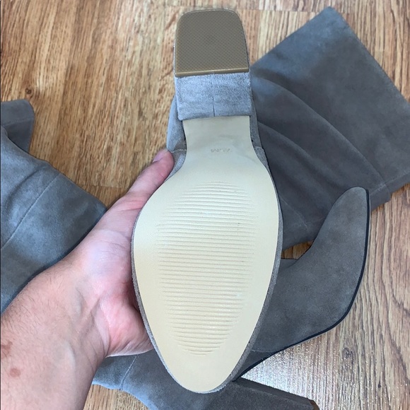 Below the knee heeled boots by Steven Madden. - Picture 4 of 11